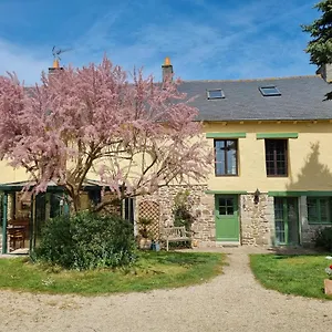 Les Berges De La Planchette Couette-café Yvignac-la-Tour